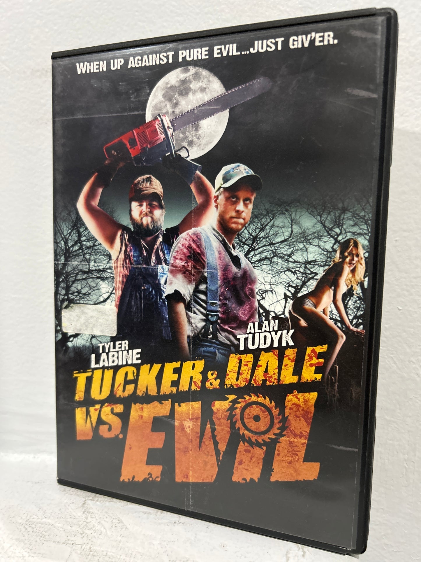 Tucker and Dale vs Evil (2010)