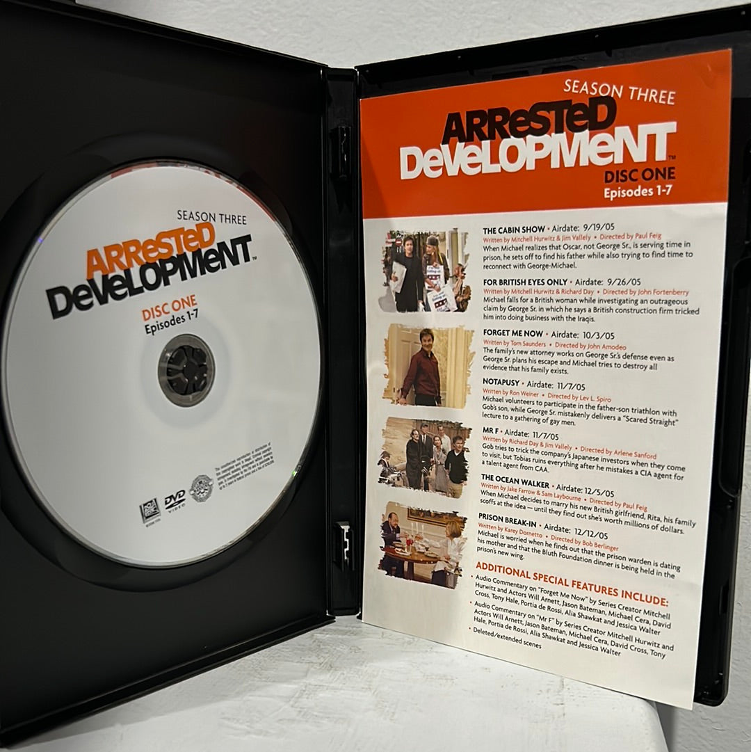 Arrested Development: TV Series (2003-2019) - Season Three