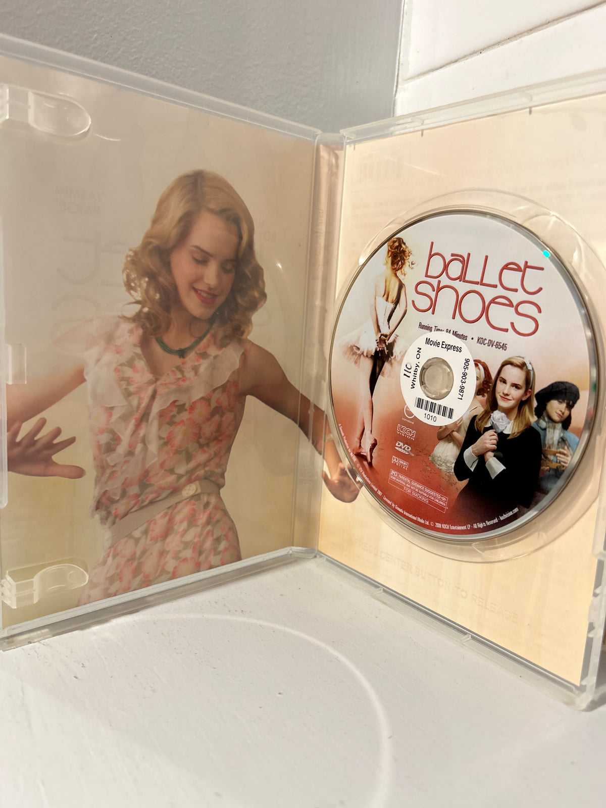 Ballet Shoes (2007)