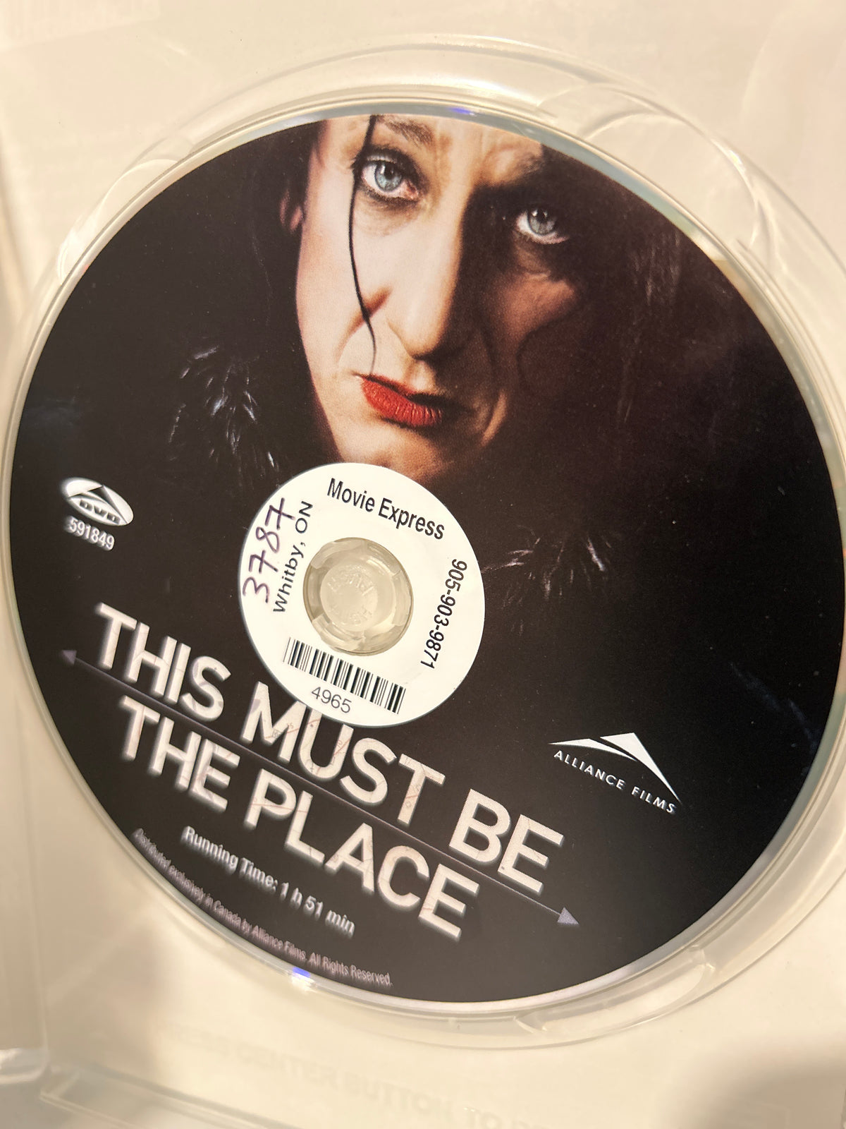 This Must Be the Place (2011)