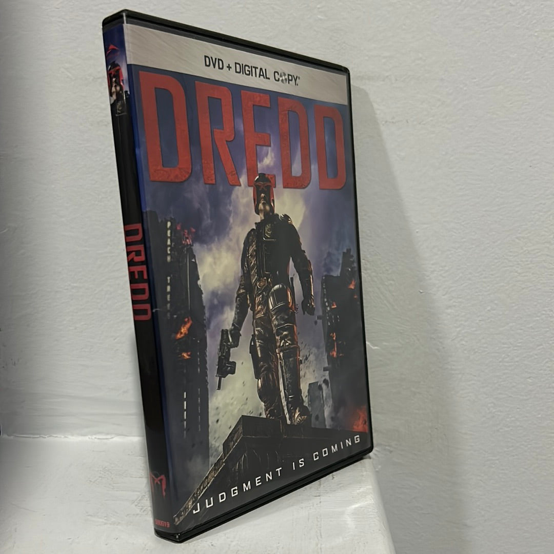 Dredd (2012)