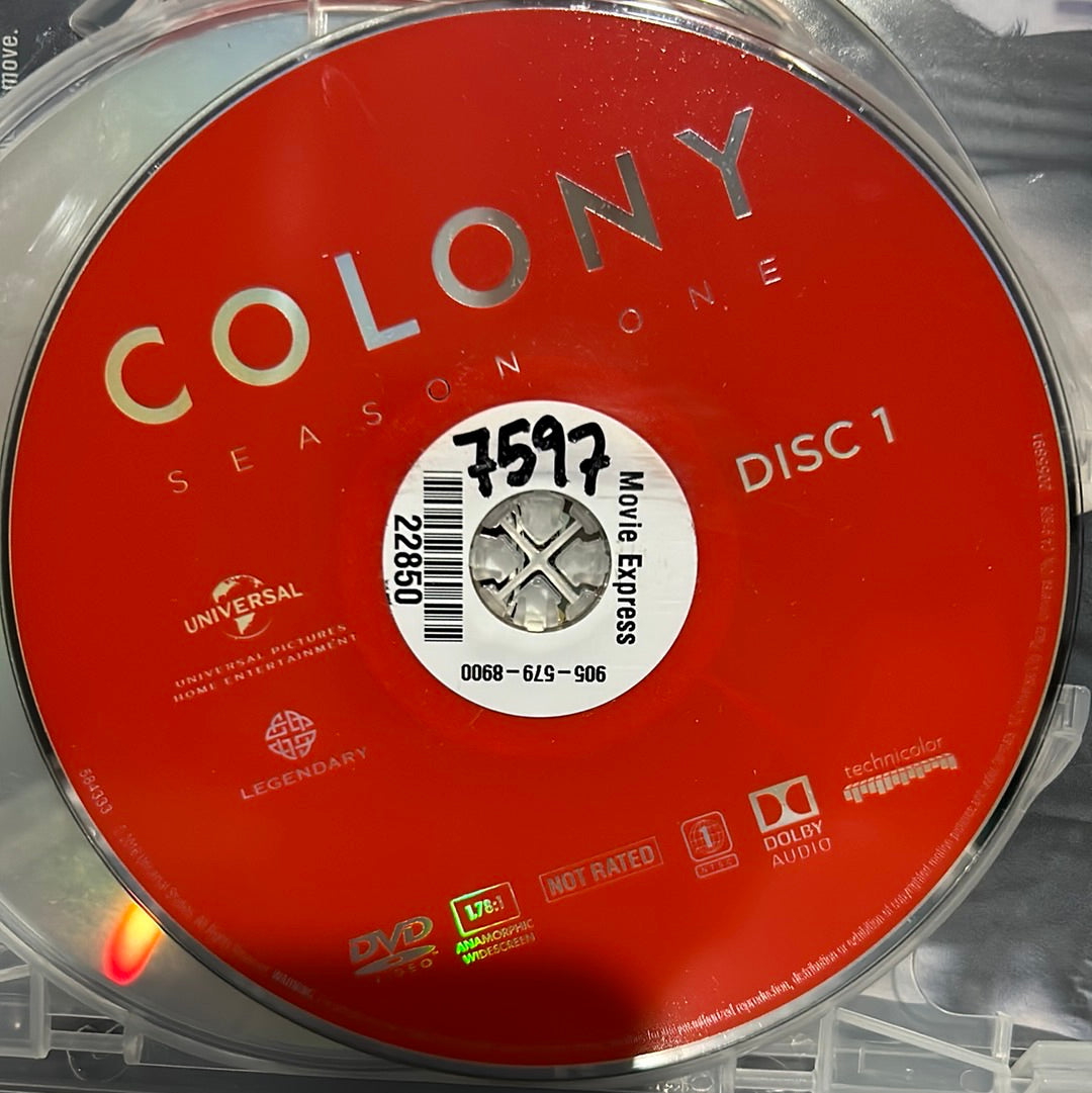 Colony : TV Series (2016-2018) - The Complete Season One