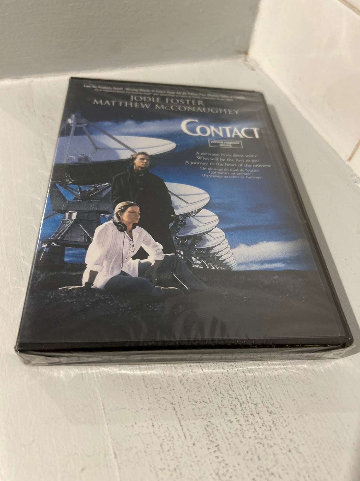 Contact (1997)