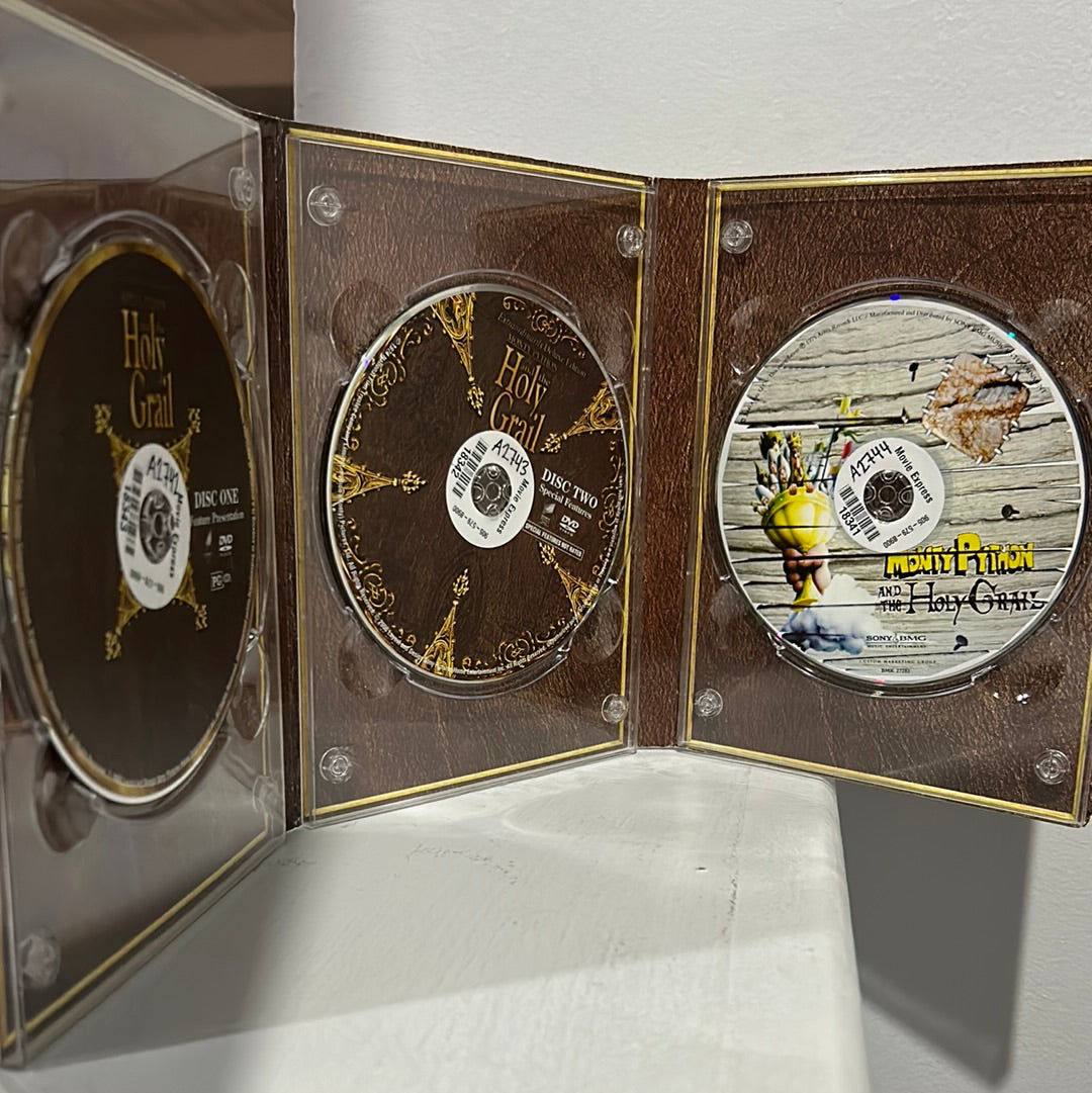 Monty Python and the Holy Grail (1975)