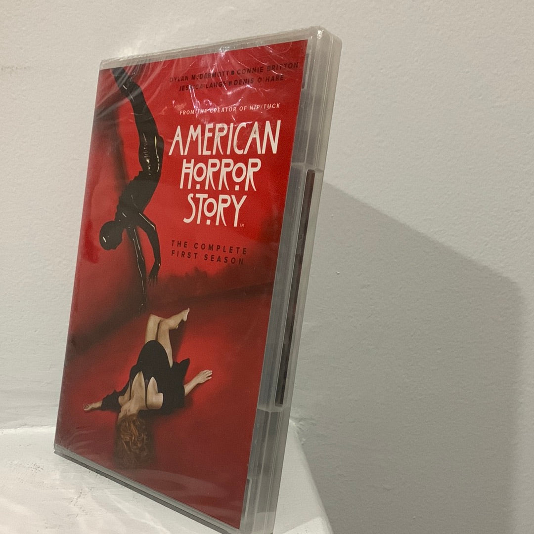 American Horror Story: TV Series (2011- ): The Complete First Season