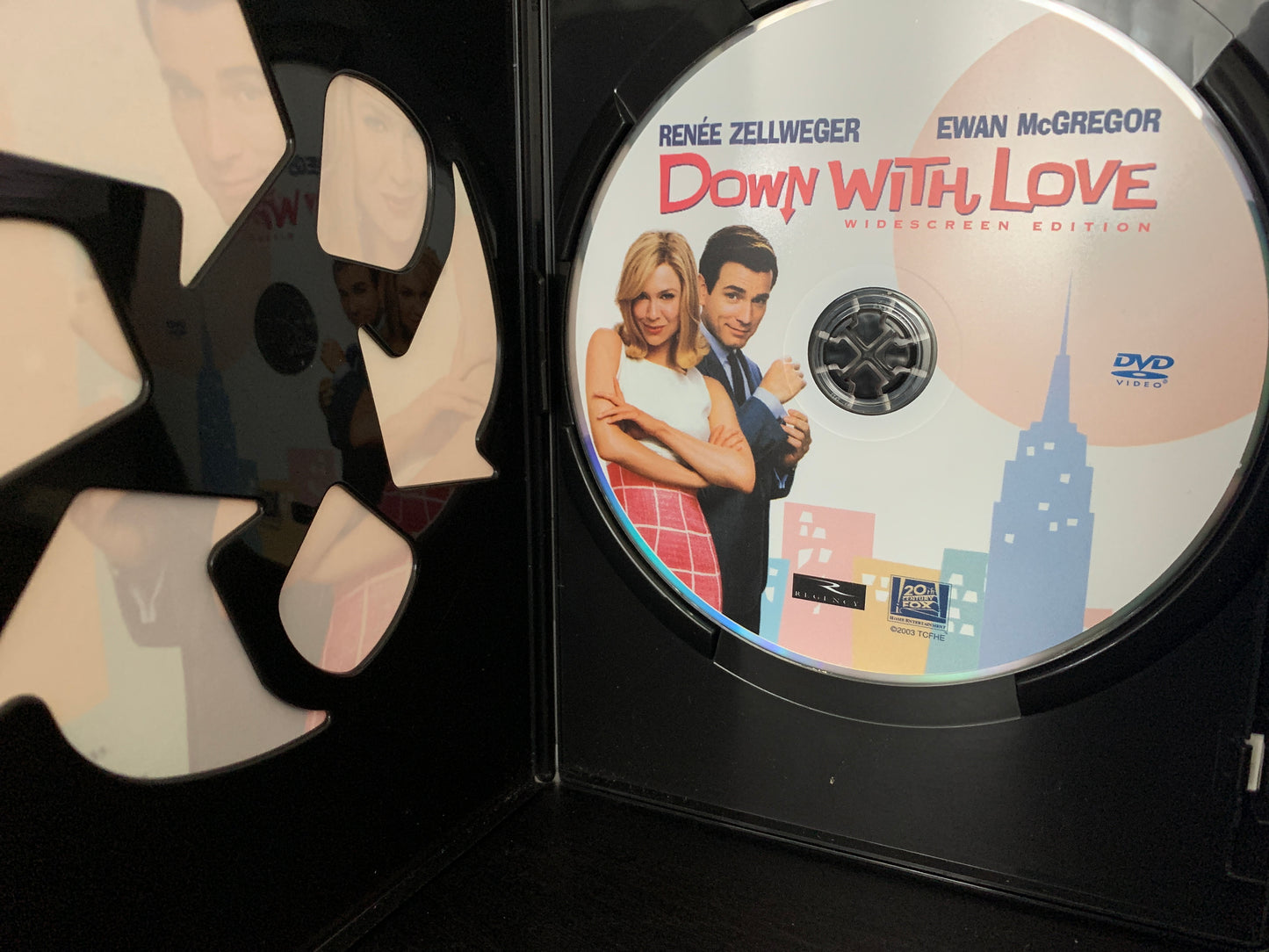 Down with Love (2003)
