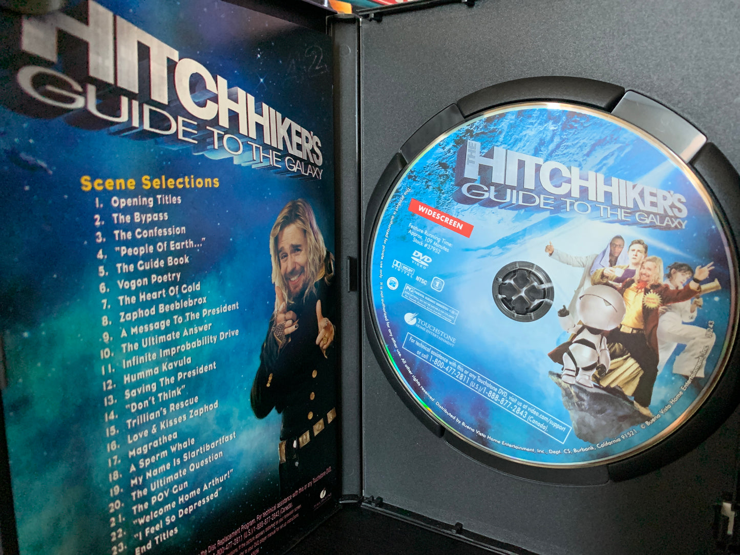 Hitchhiker's Guide to the Galaxy, The (2005)