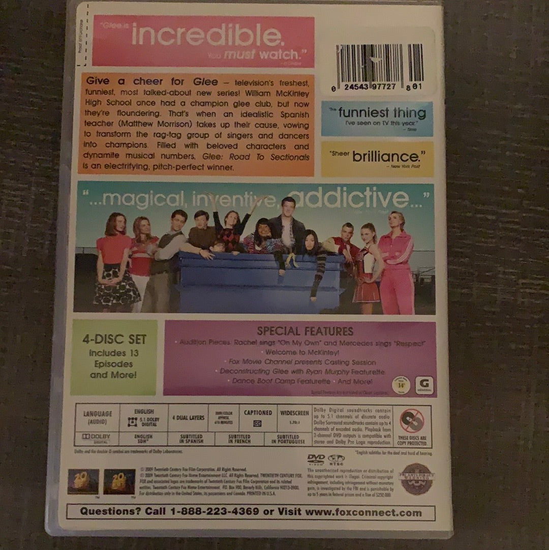 Glee: TV Series (2009-2015) - Season 1 Volume 1 ROAD TO SECTIONALS
