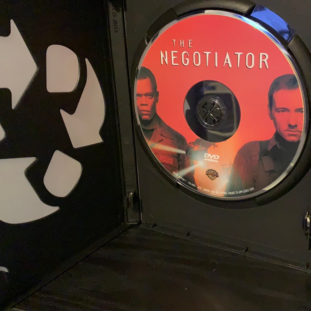 Negotiator, The (1998)