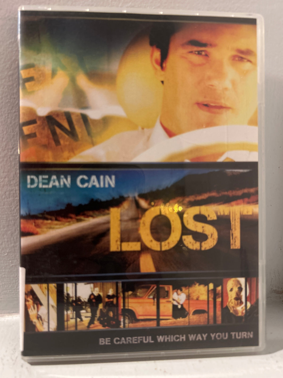 Lost (2004)
