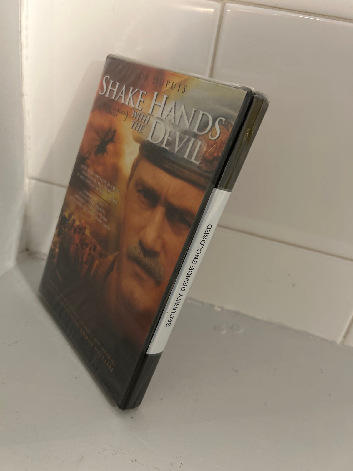 Shake Hands with the Devil (2007)