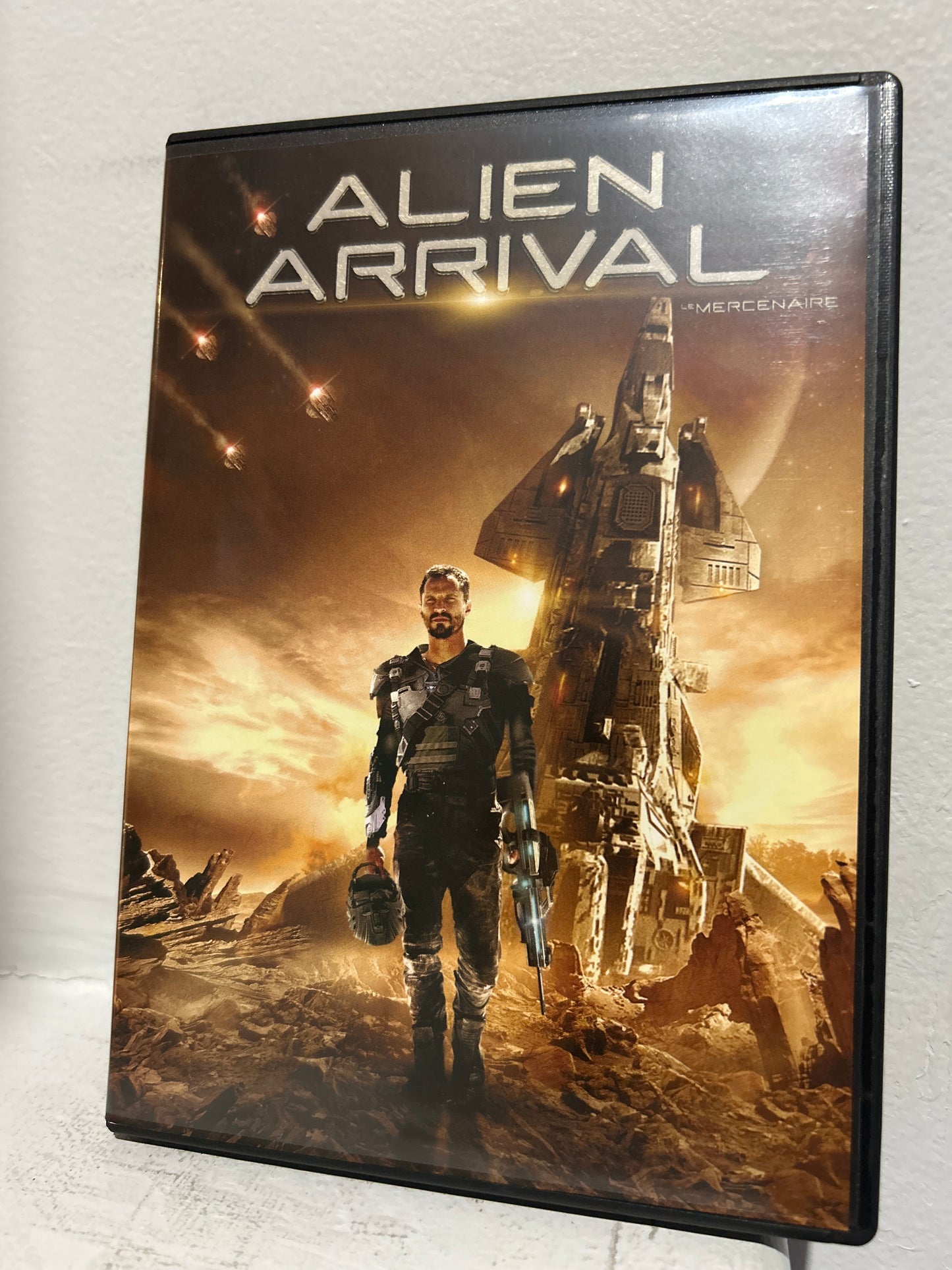 Alien Arrival (2016)