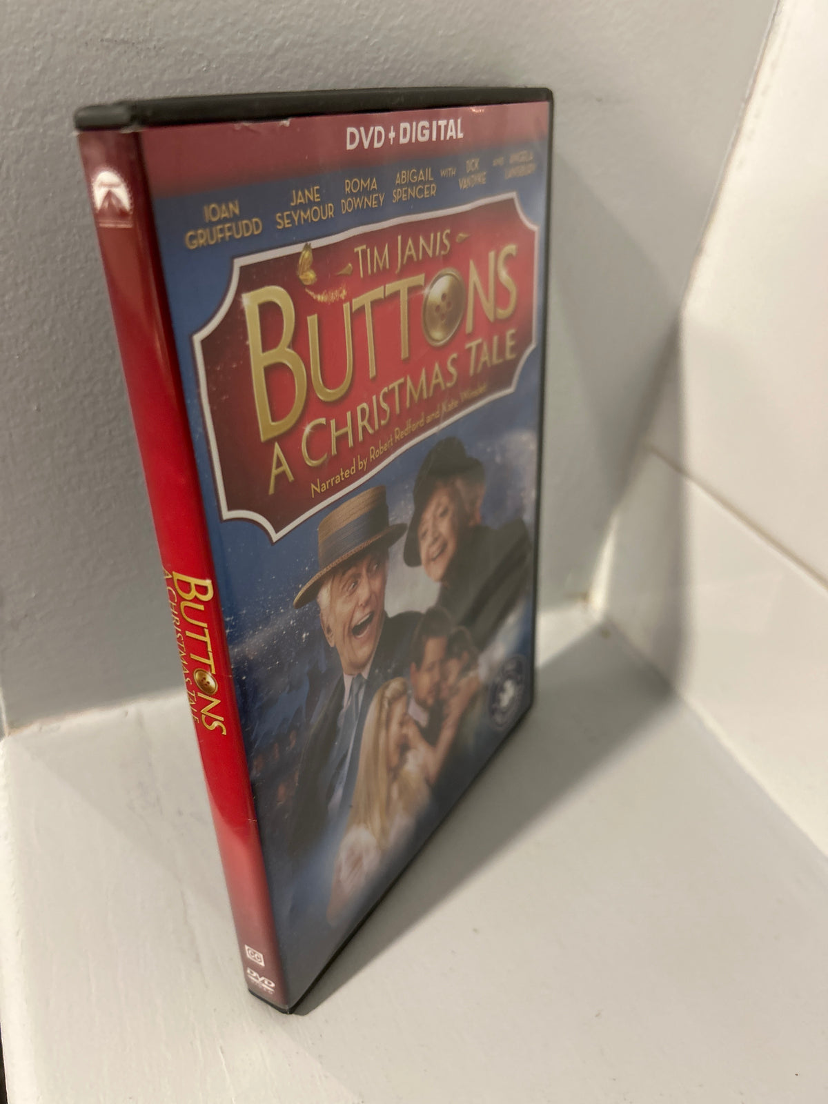 Buttons, A Christmas Tale (2018)