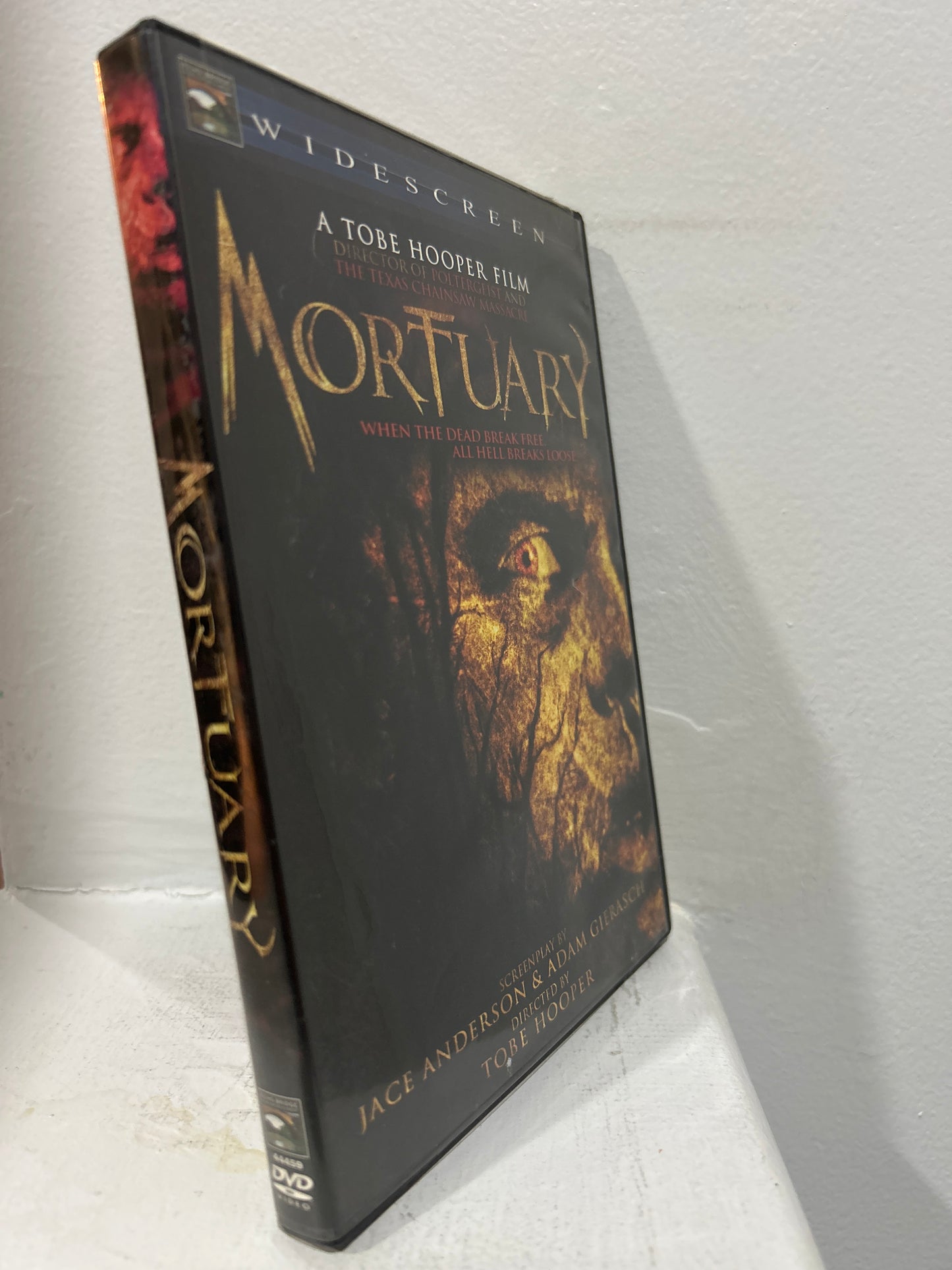 Mortuary (2005)