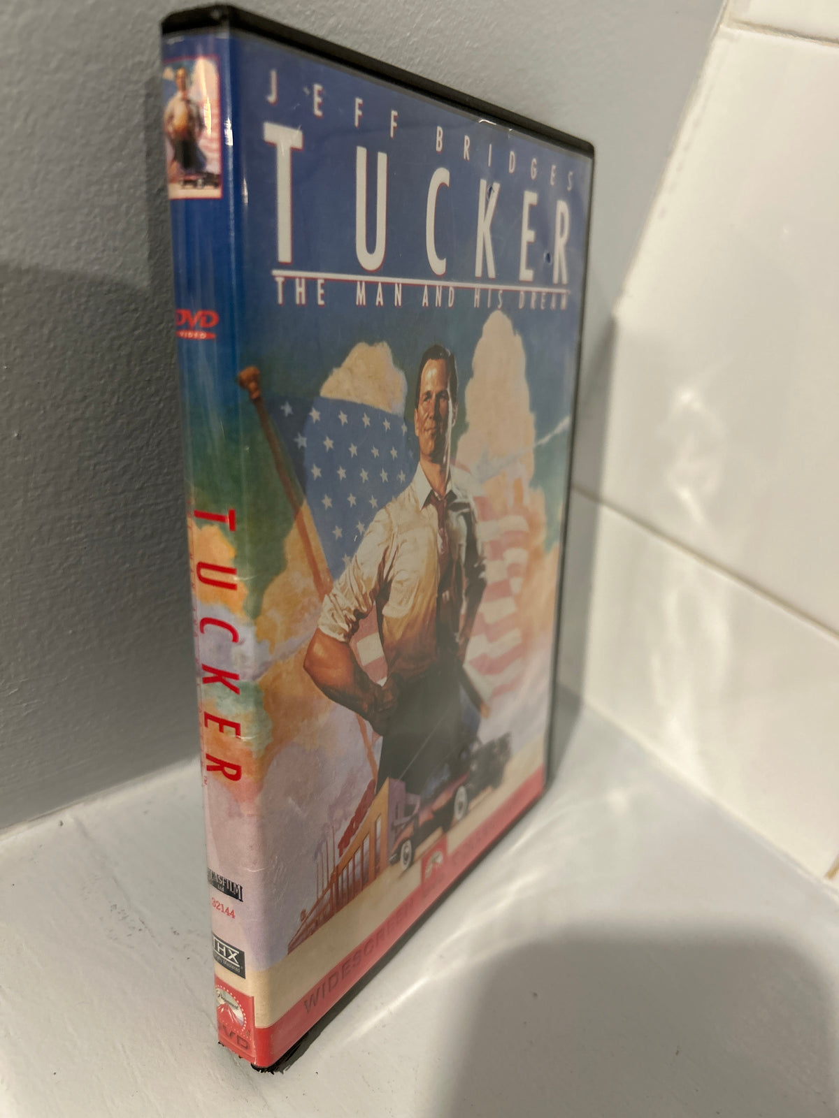Tucker: The Man and His Dream (1988)