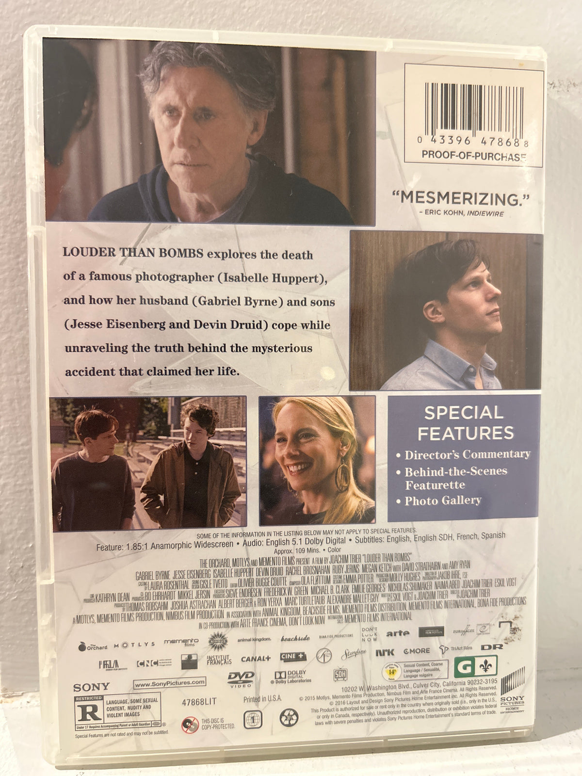 Louder Than Bombs (2015)