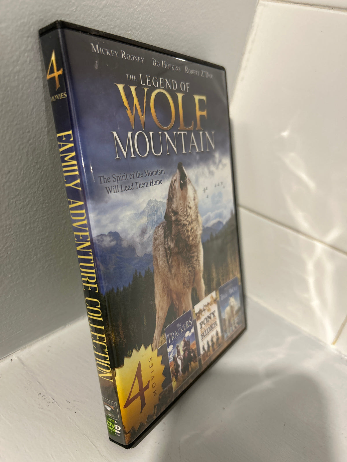 FAMILY COLLECTION - The Legend of Wolf Mountain (1992) ( Plus: 3 Movies)