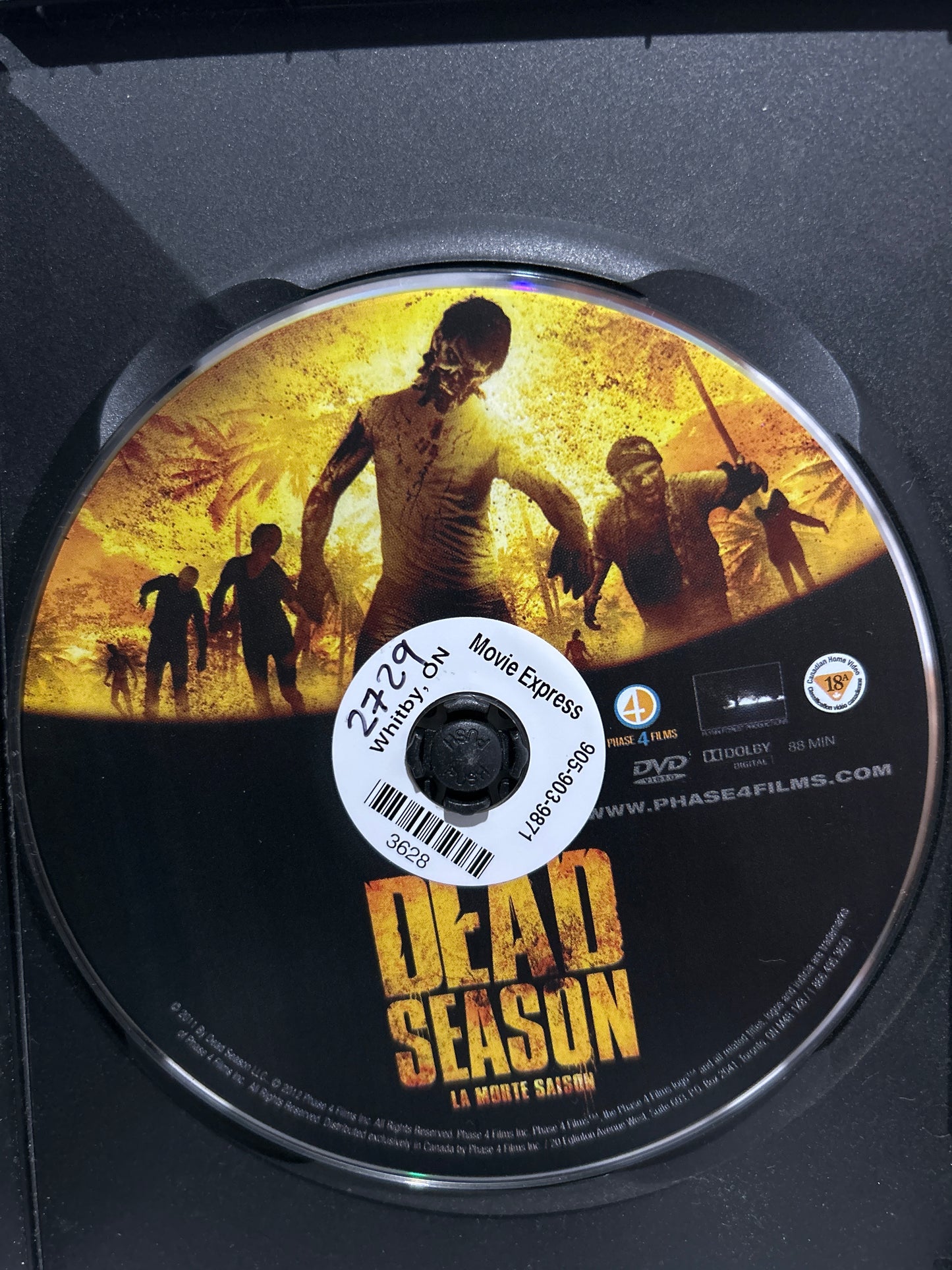 Dead Season (2012)