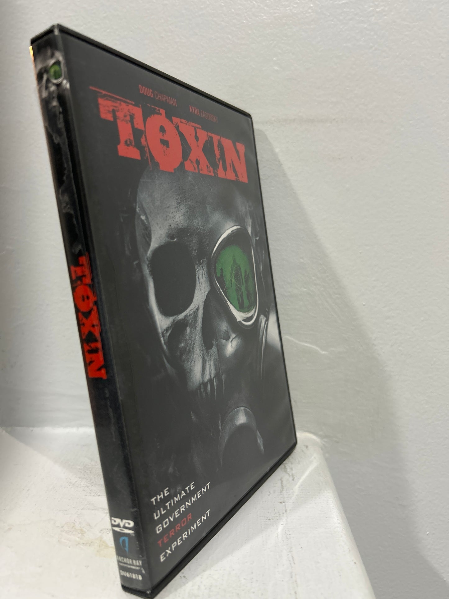 Toxin (2014)