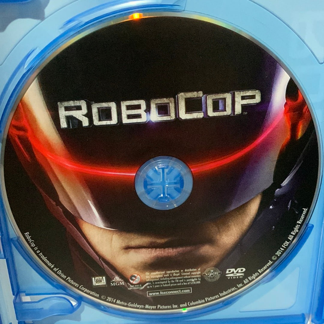 RoboCop (2014)