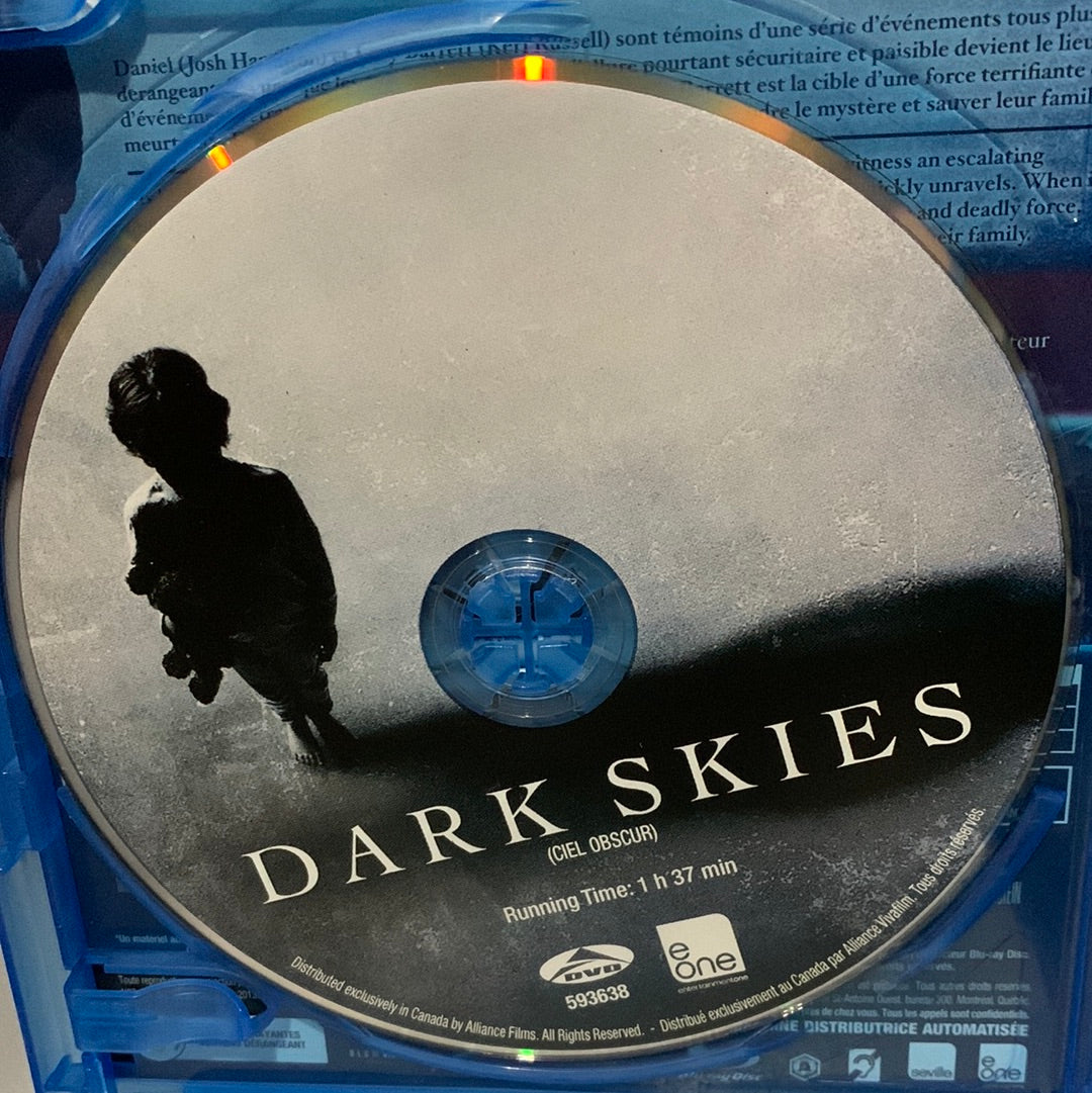 Dark Skies (2013)