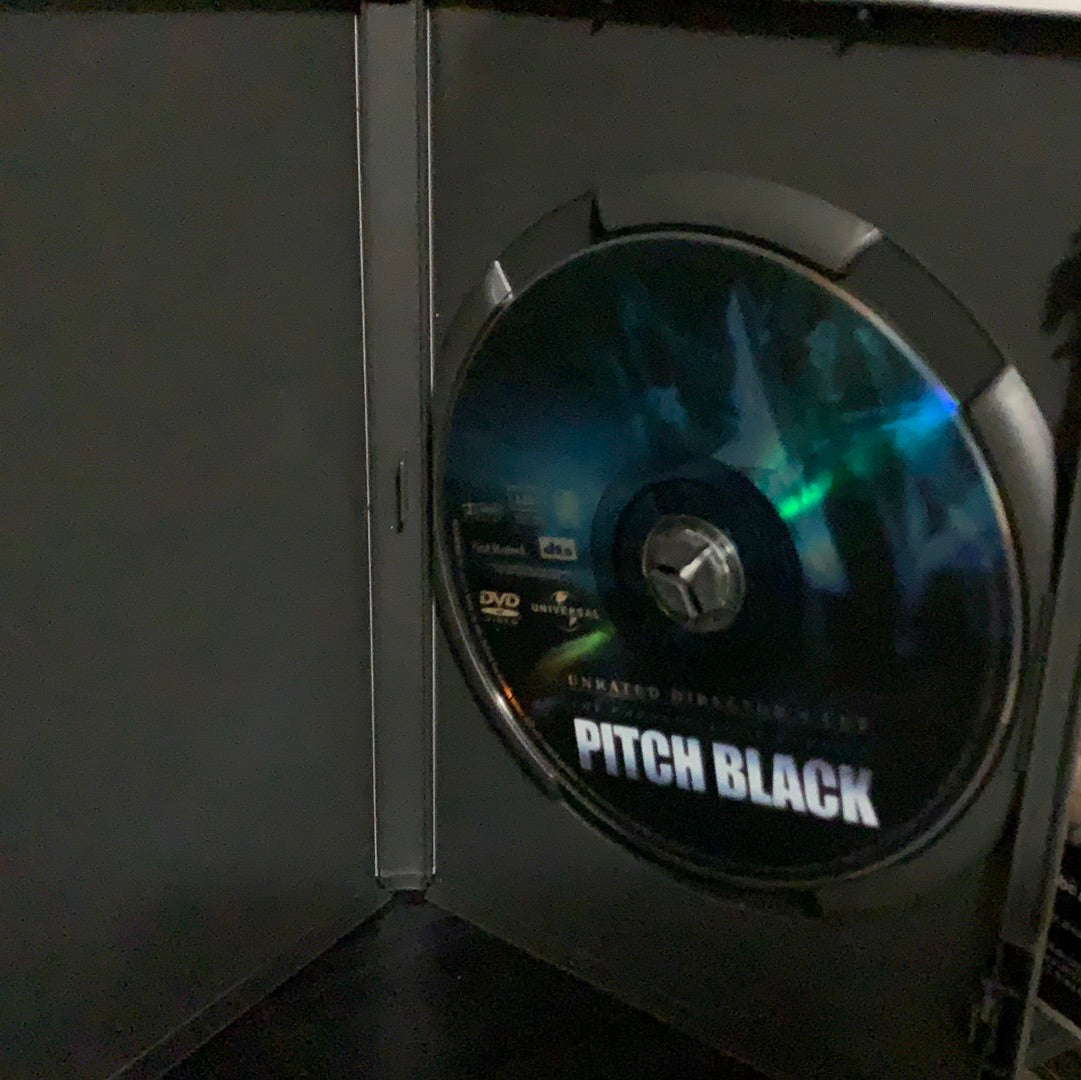 Pitch Black (2000)